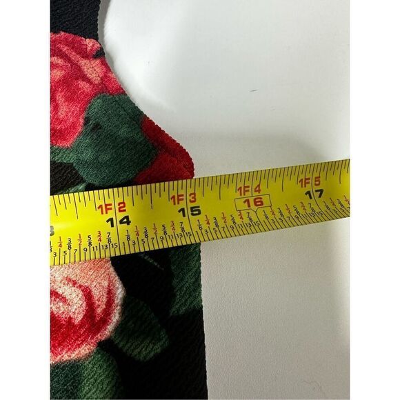 Guess Bohemian Red Black Green Roses Pattern Dress Size 10 Zip EUC - Picture 9 of 14